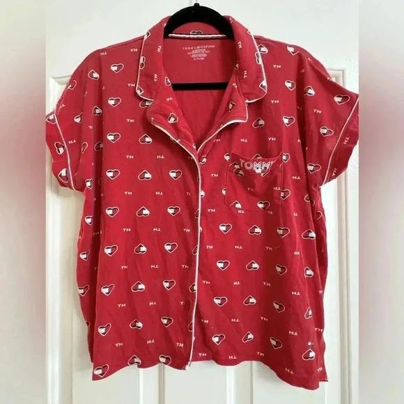 Tommy Hilfiger Pajama Heart Button Down Sleep Shirt Small - Picture 1 of 12